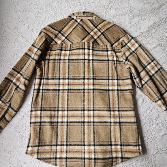 Cozy flannel shacket - Picture 5 of 5